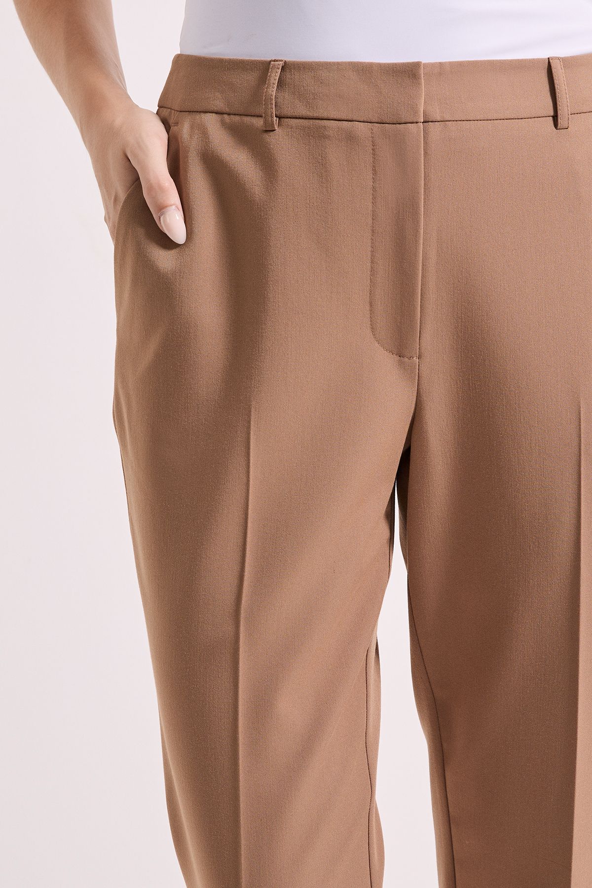 Dorothy Perkins Ankle Grazer Trouser Mocha image 3