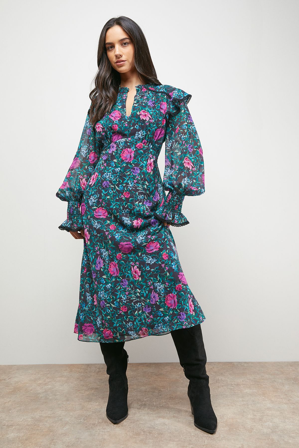 Oasis Printed Shirred Cuff Tea Midi Dress Black