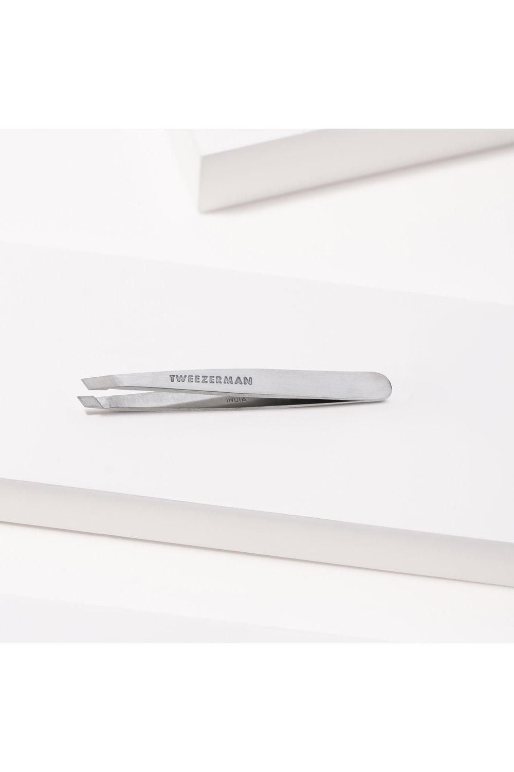 Tweezerman Mini Slant Tweezer Silver image 4
