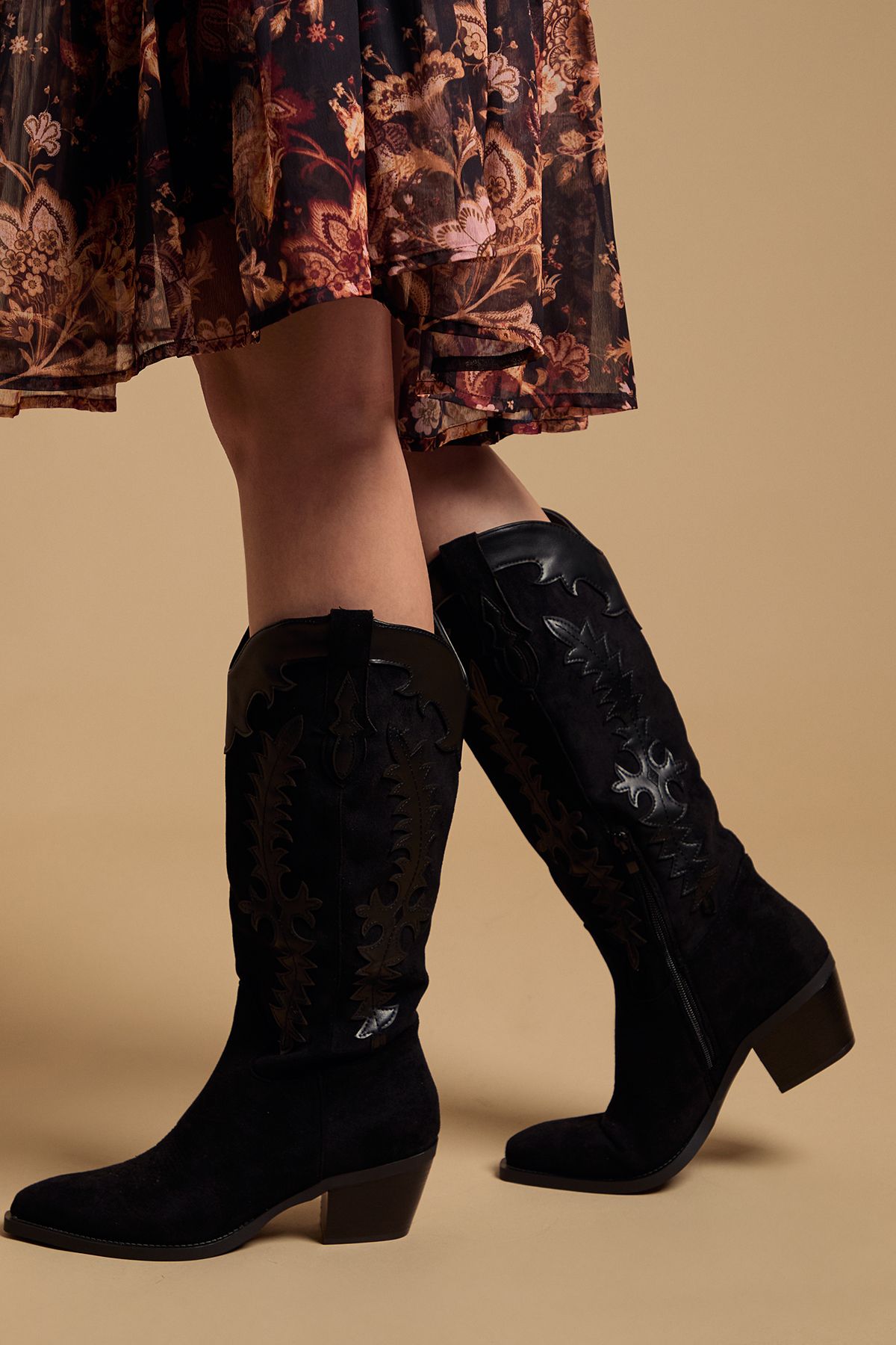 Oasis Jessie Faux Suede & Leather Western Cowboy Calf Boots Natural Black image 1