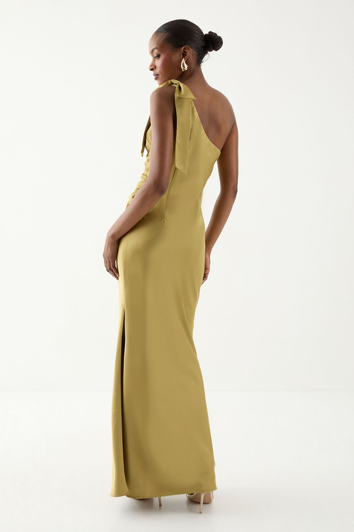 MissPap Asymmetric Shoulder Bow Detail Bridesmaid Dress Olive image 5