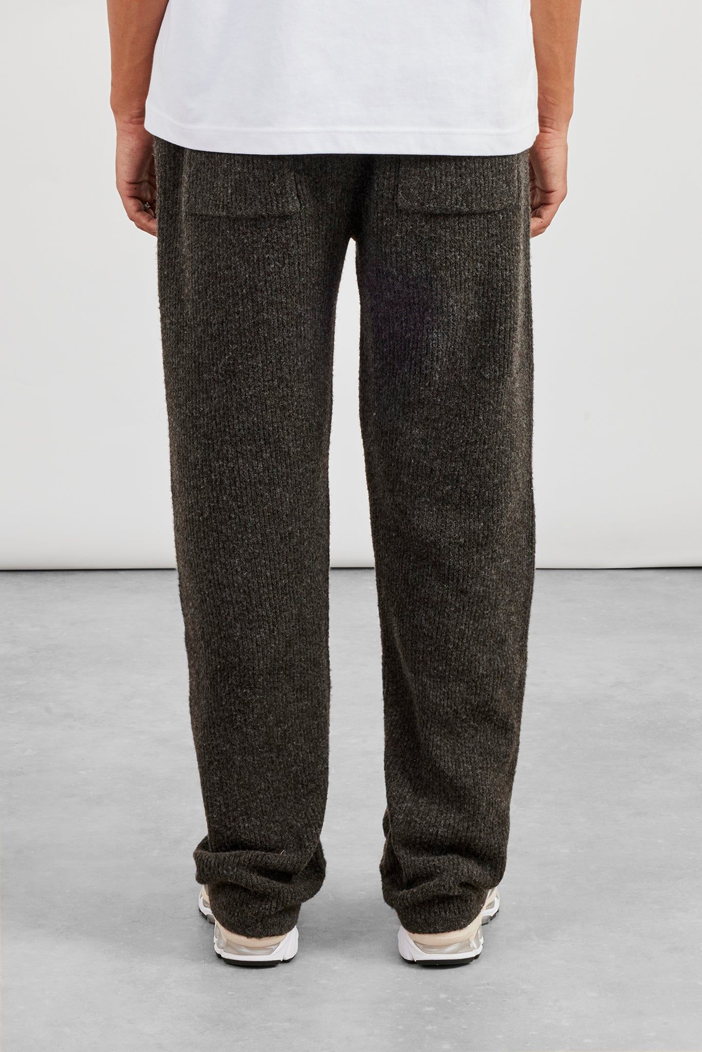Cernucci Embroidered Knitted Jogger - Chocolate image 4