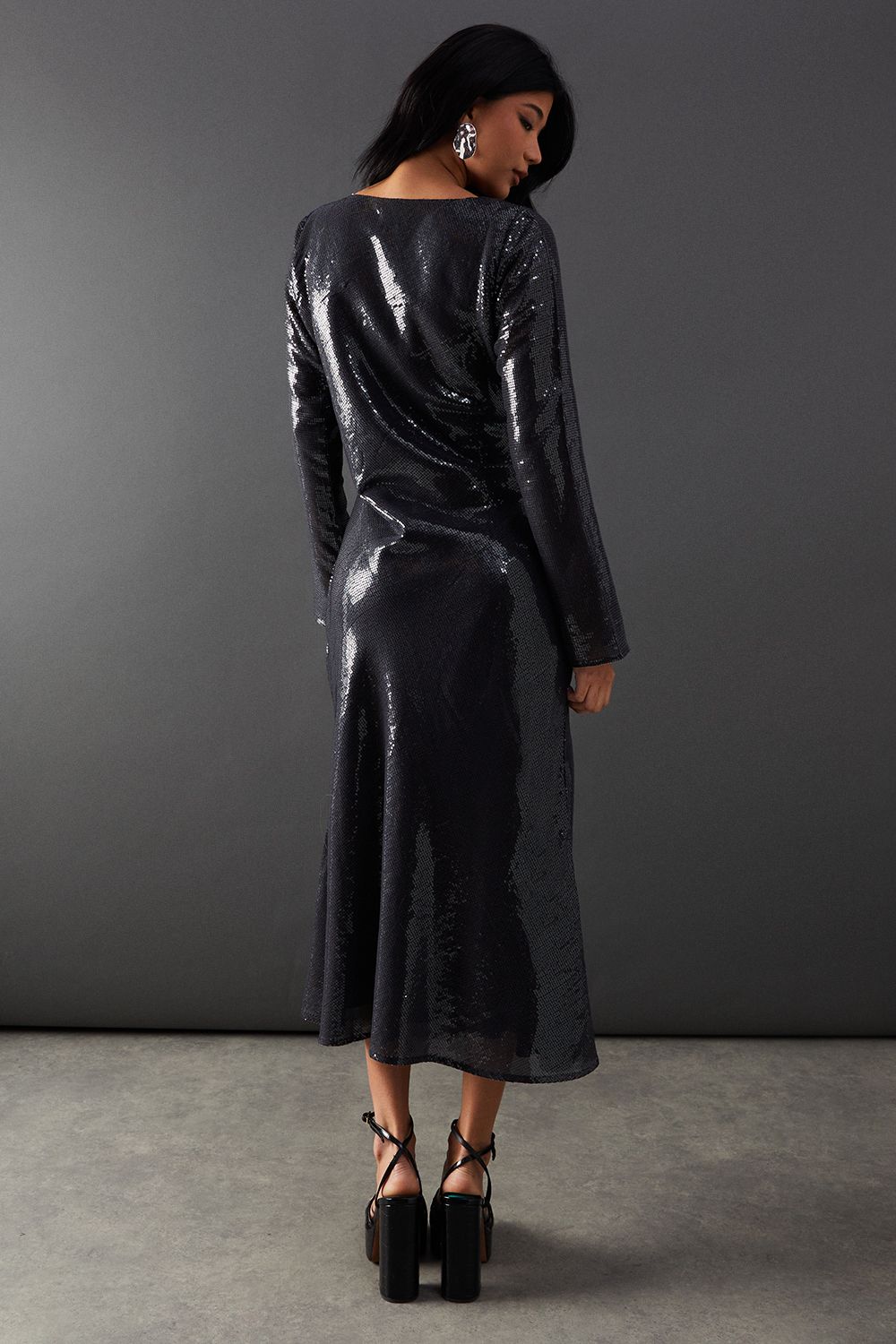 Warehouse Sequin Keyhole Tie Front Midi Dress Black image 3