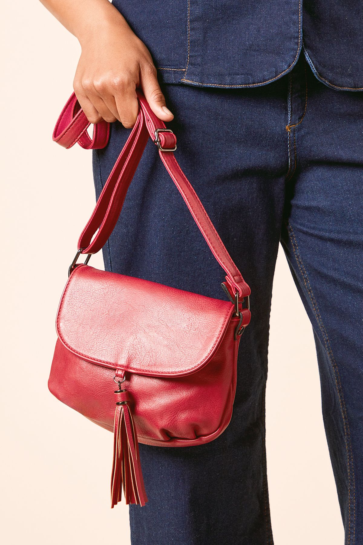 Dorothy Perkins Florence Faux Leather Small Cross Body Bag With Tassel Detail Red image 2