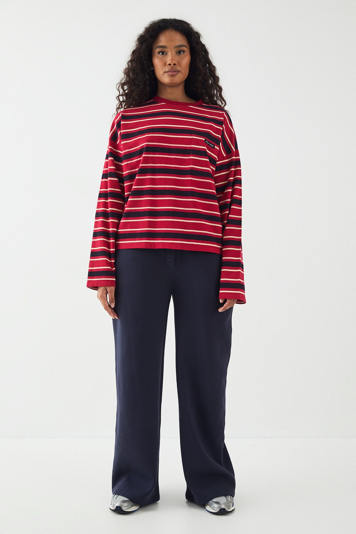 DSGN Studio DSGN Studio Woven Label Long Sleeve T-shirt Red image 5