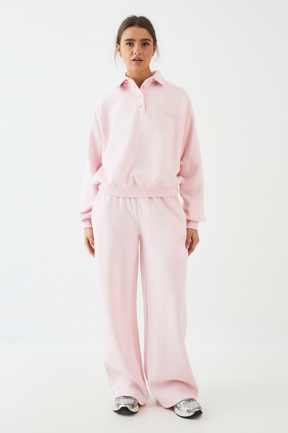 DSGN Studio DSGN Studio Raglan Seam Collared Rugby Sweatshirt Light Pink image 5