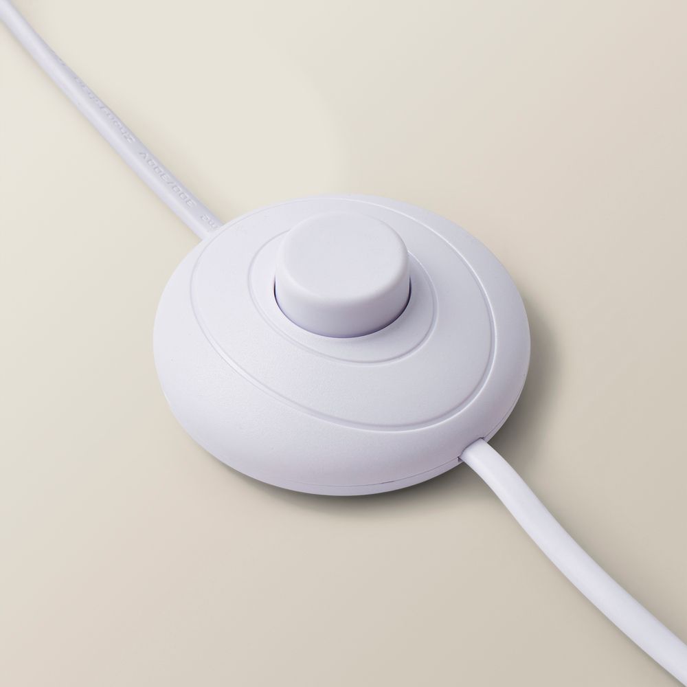 ValueLights Morrigan Natural Wood Tripod Floor Lamp with Fabric Drum Lamp Shade image 5