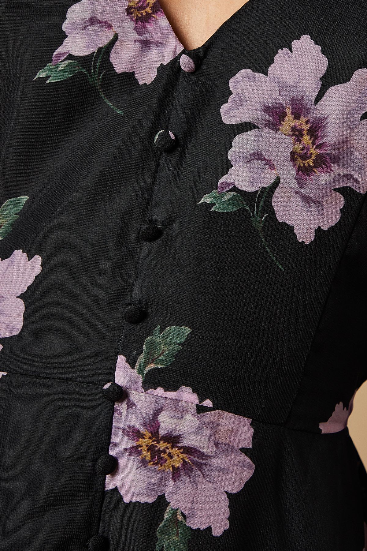 Oasis Occasion Floral Button Midaxi Dress Black image 4