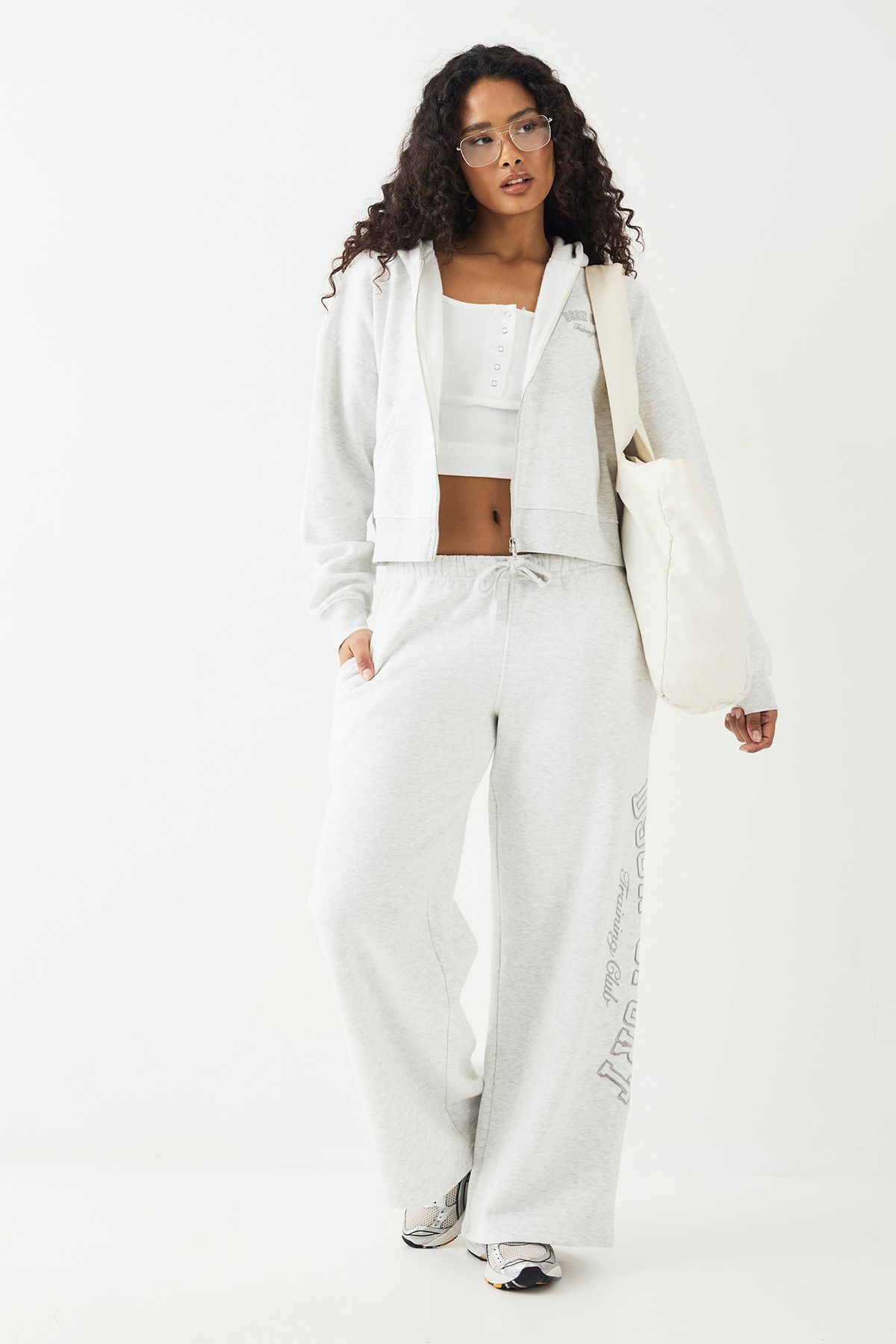 DSGN Studio DSGN Studio Sport Training Club Boxy Zip Through Hoodie Ash Grey image 3