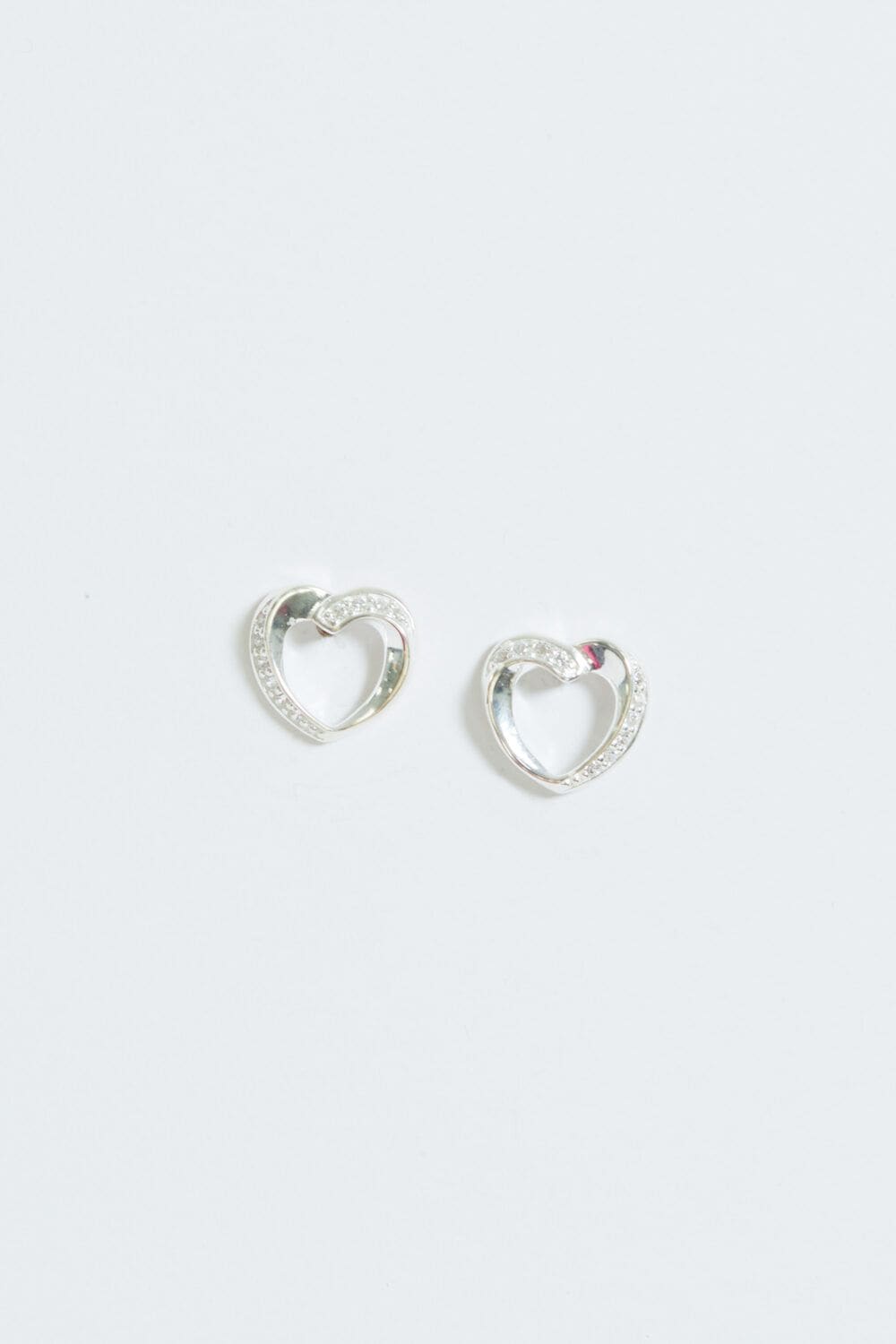 Simply Silver Sterling Silver 925 Cubic Zirconia Twisted Heart stud Earrings image 2
