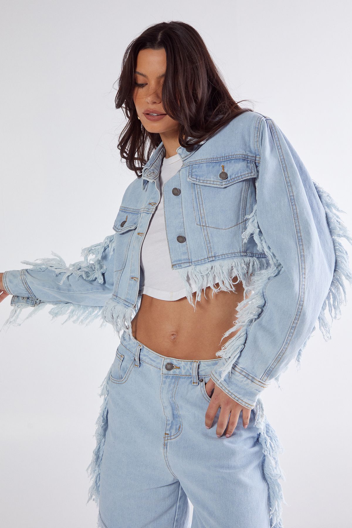 NastyGal Frayed Edge Denim Short Light Wash