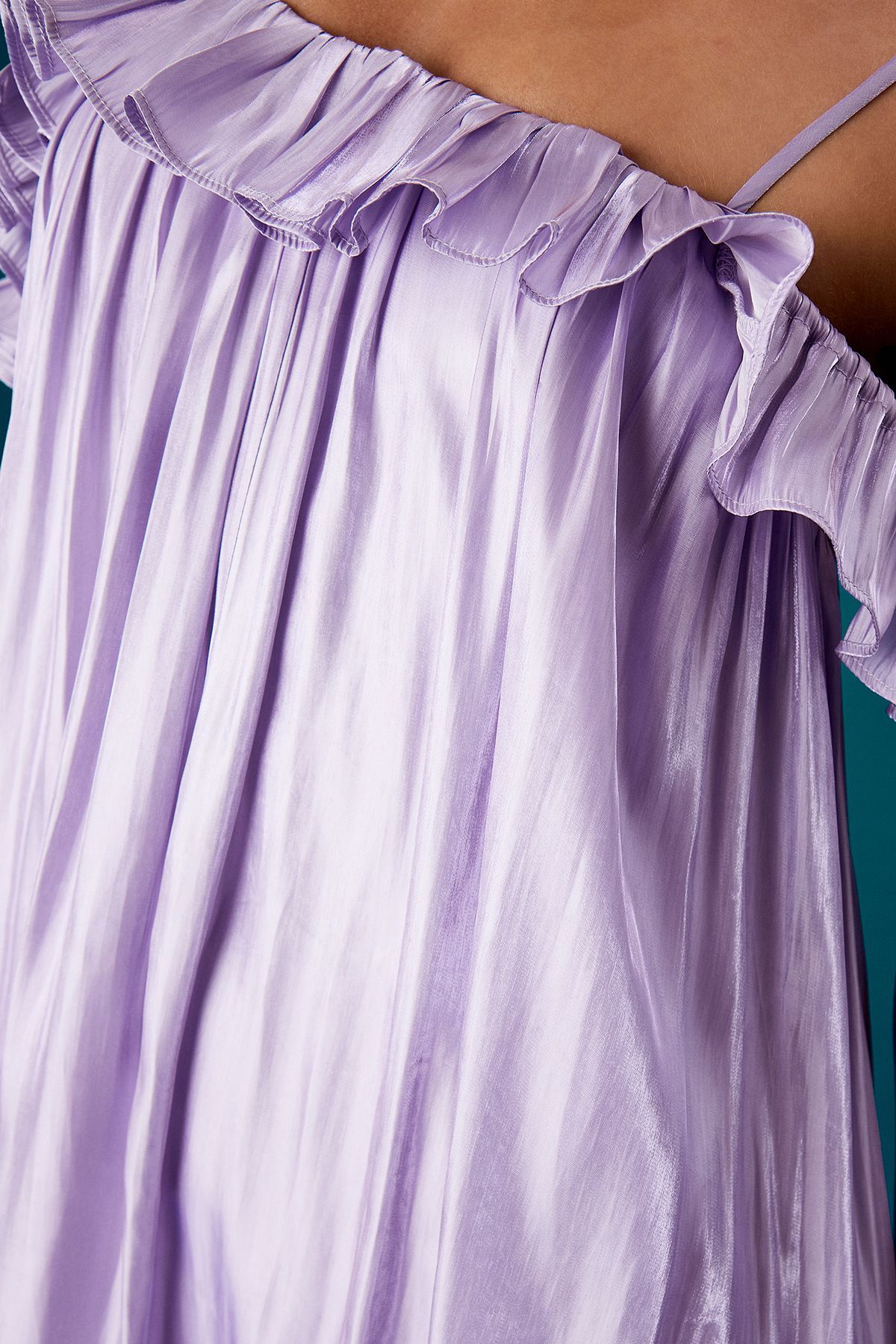 Coast Coast Muse Ruffle Strappy Dip Back Hem Maxi Dress Lilac image 5