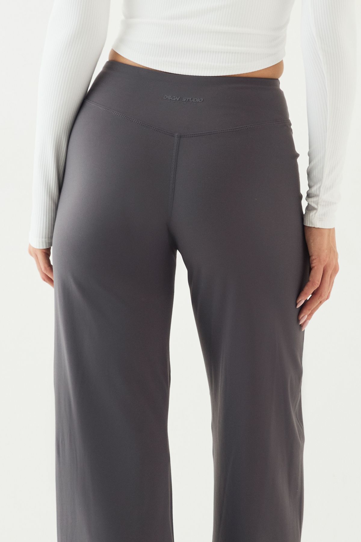 DSGN Studio DSGN Studio Ultra Sculpt Straight Leg Trouser Charcoal image 4