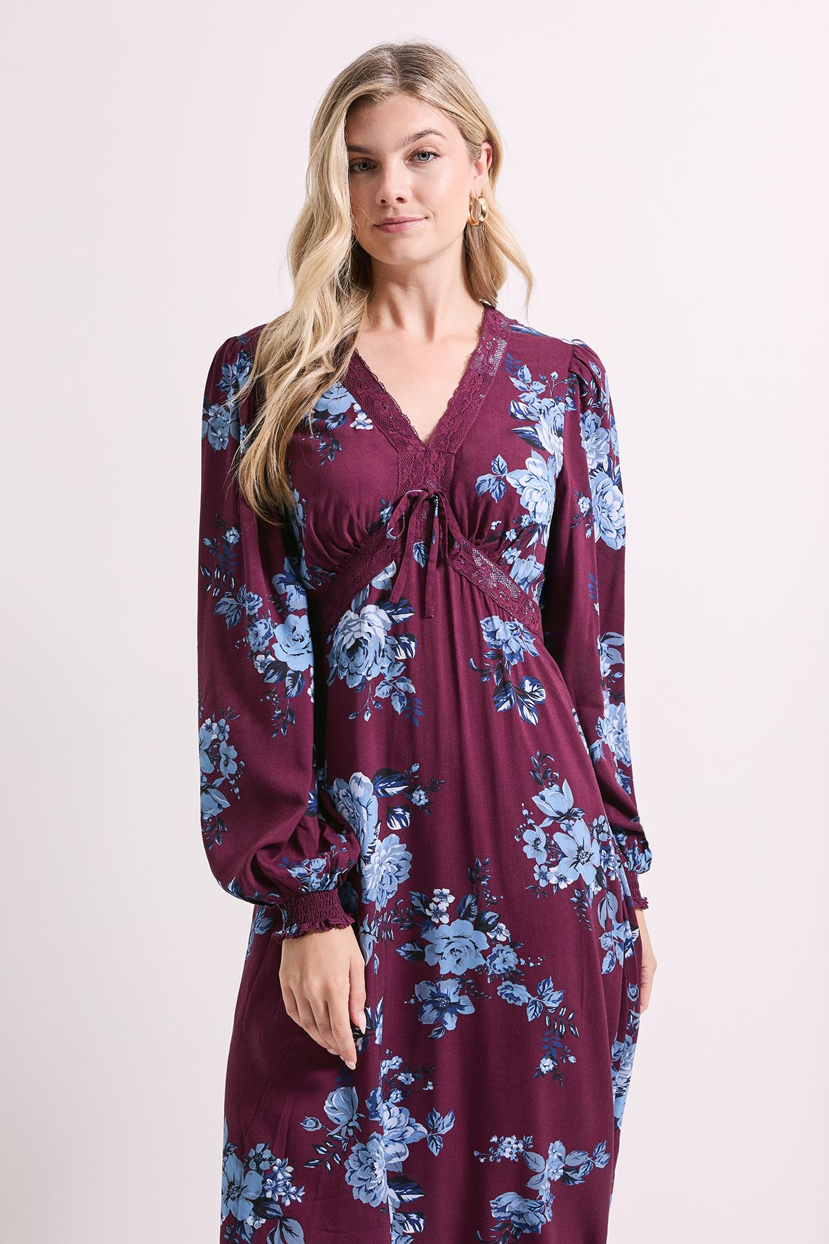 Dorothy Perkins Blue Floral Lace Trim Bow Detail Long Sleeve Midi Dress Blue image 2