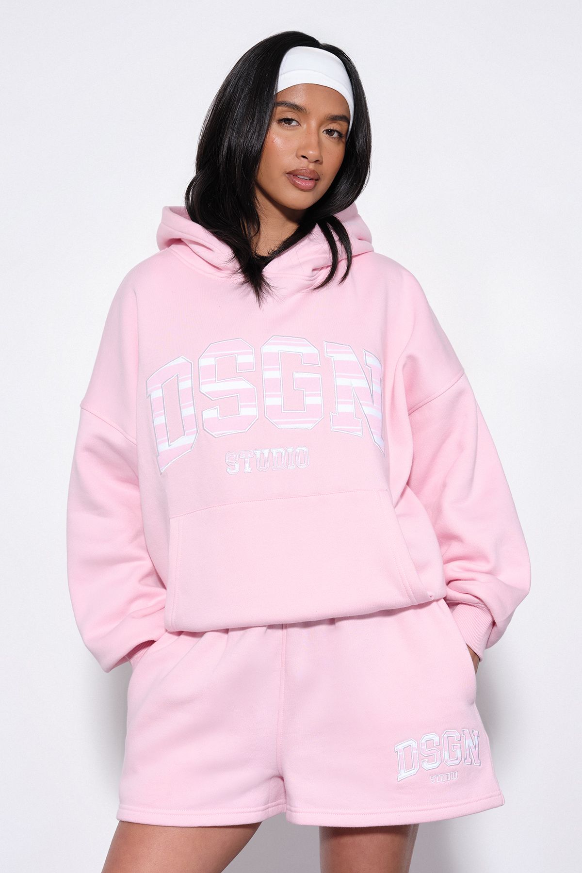 DSGN Studio DSGN Studio Stripe Applique Sweat Short Light Pink