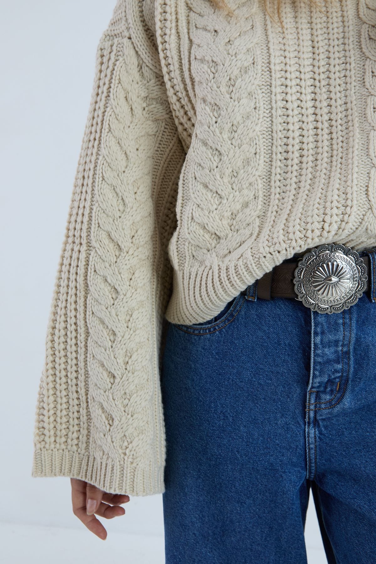 NastyGal Knitted Chunky Cable Wide Sleeve Jumper Oatmeal image 3