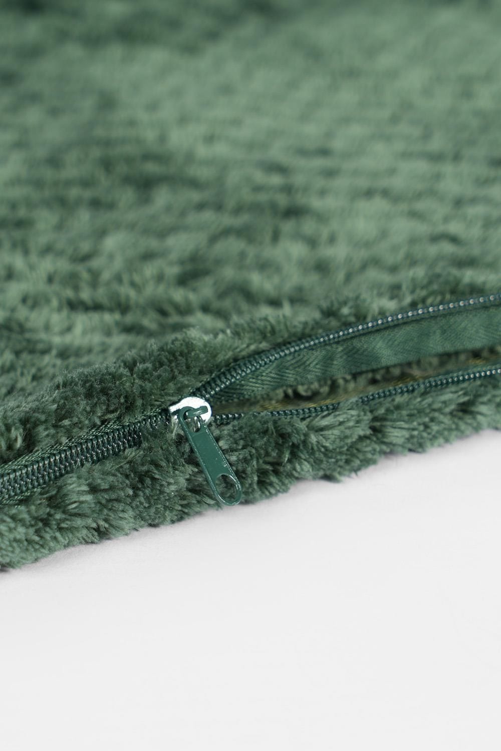 OHS 2 Pack of Waffle Fleece Square Cushion Covers image 3