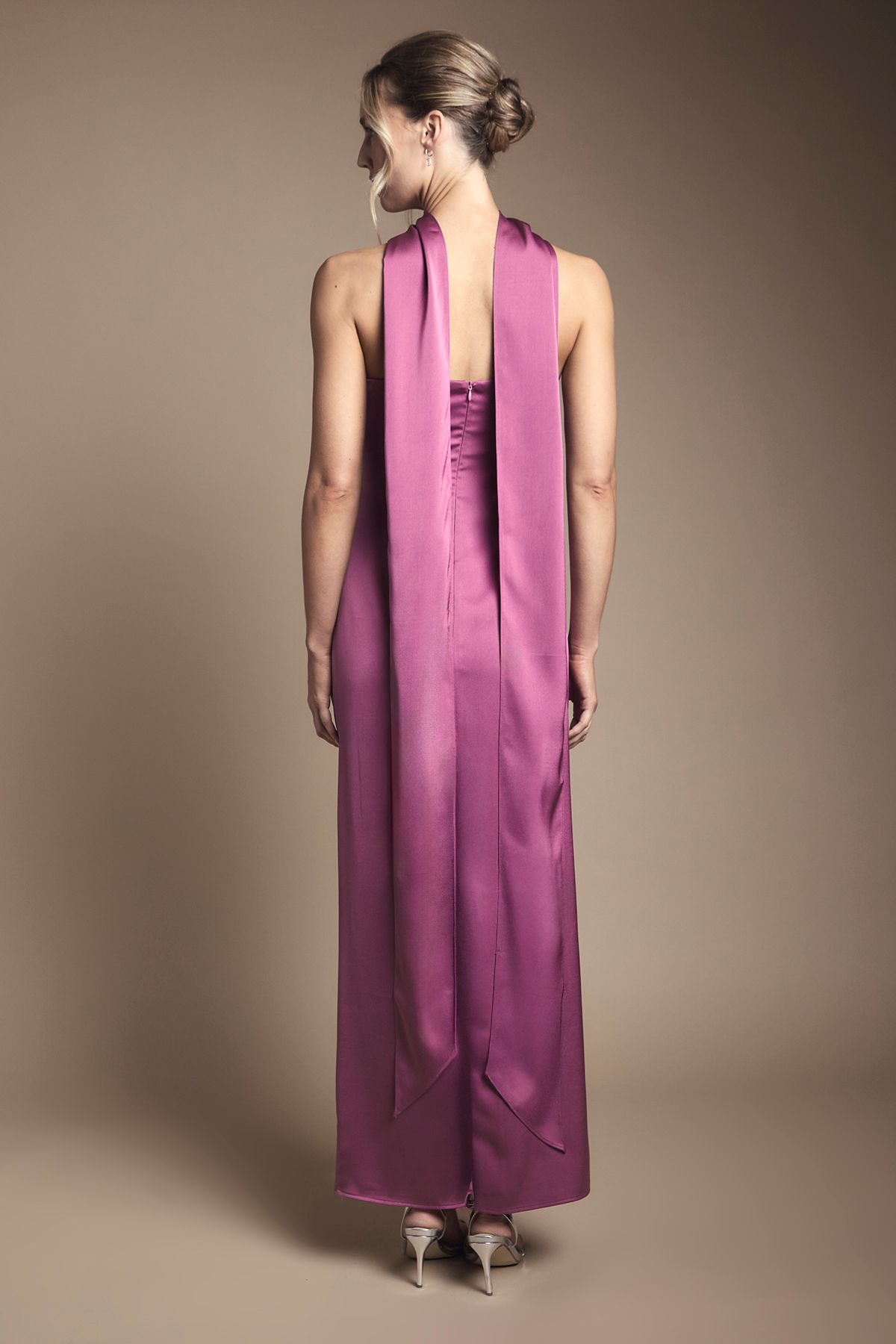Oasis Oasis By Coast Bandeau Satin Bridesmaid Maxi Dress With Scarf Pink image 3