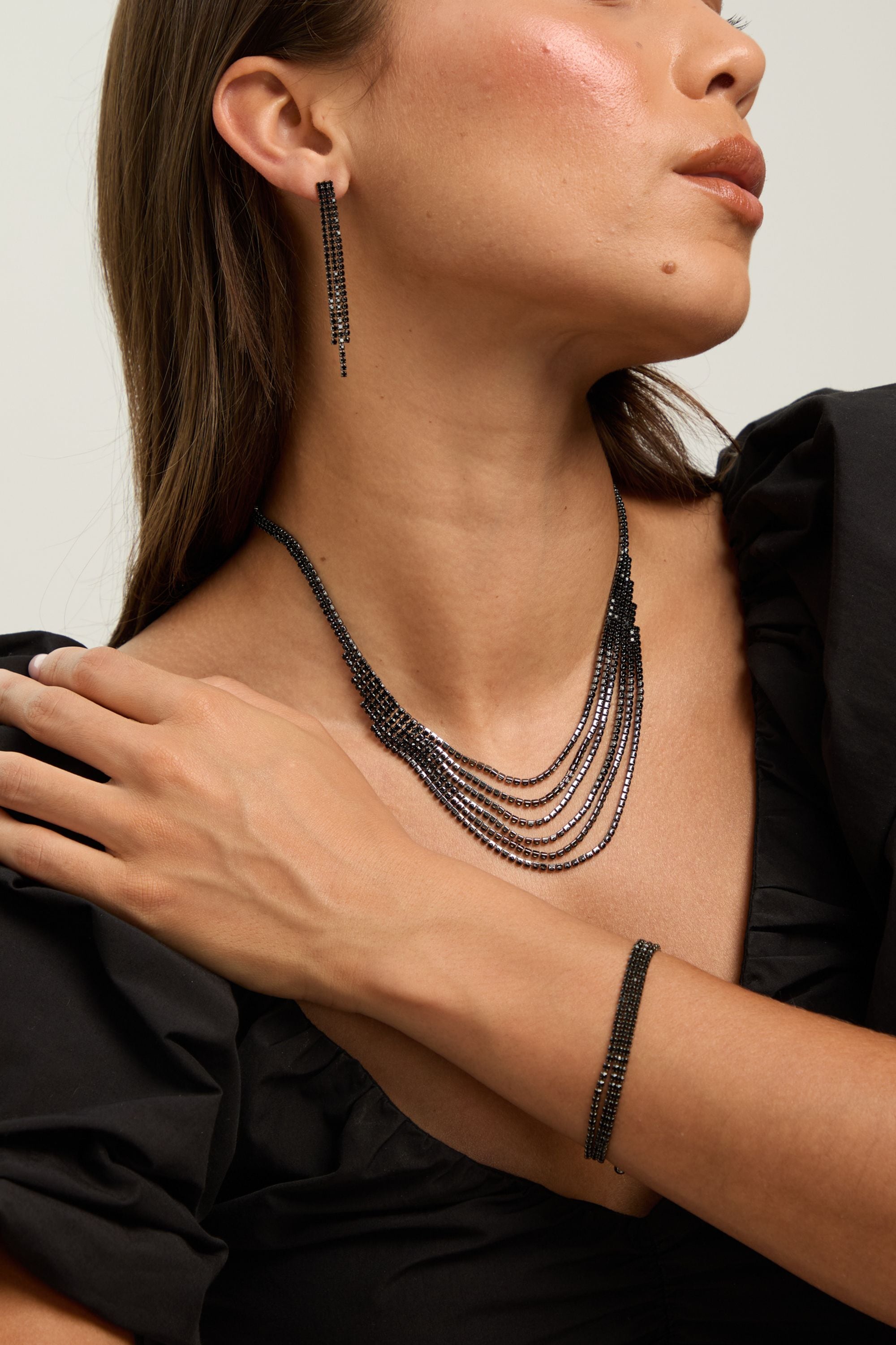 Mood Mood Jet Crystal Multirow Three Piece Set image 2