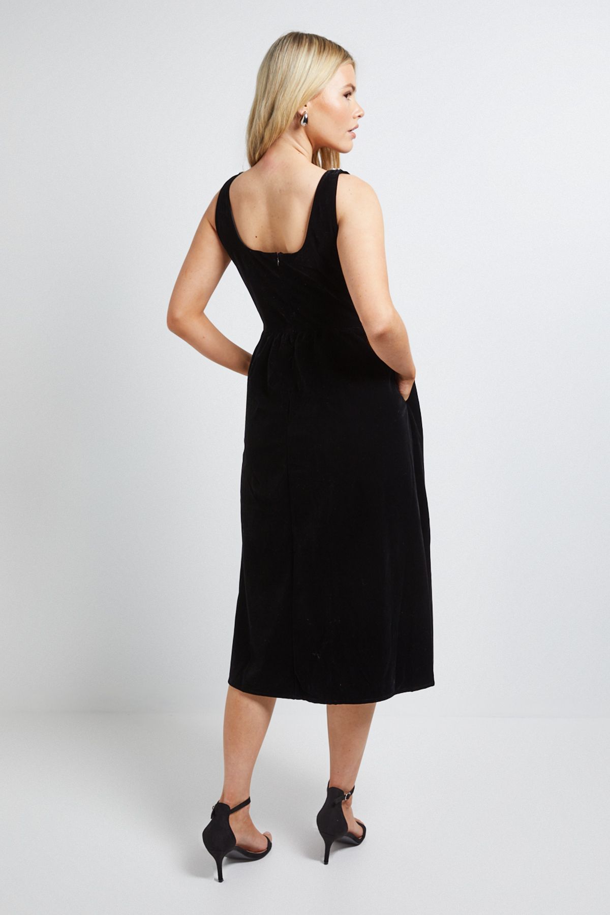 Dorothy Perkins Velvet Embellished Neckline Structured Midi Dress Black image 3