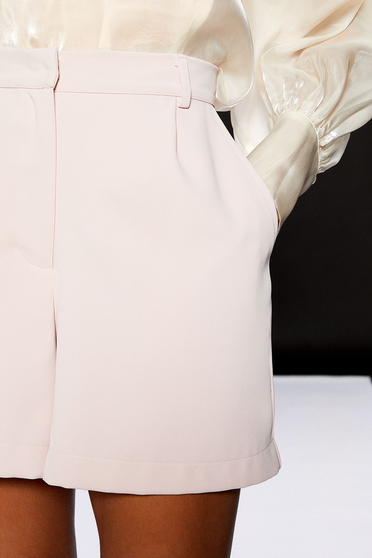 Warehouse Runway 1.8.1.8 City Style Smart Shorts Pink image 3