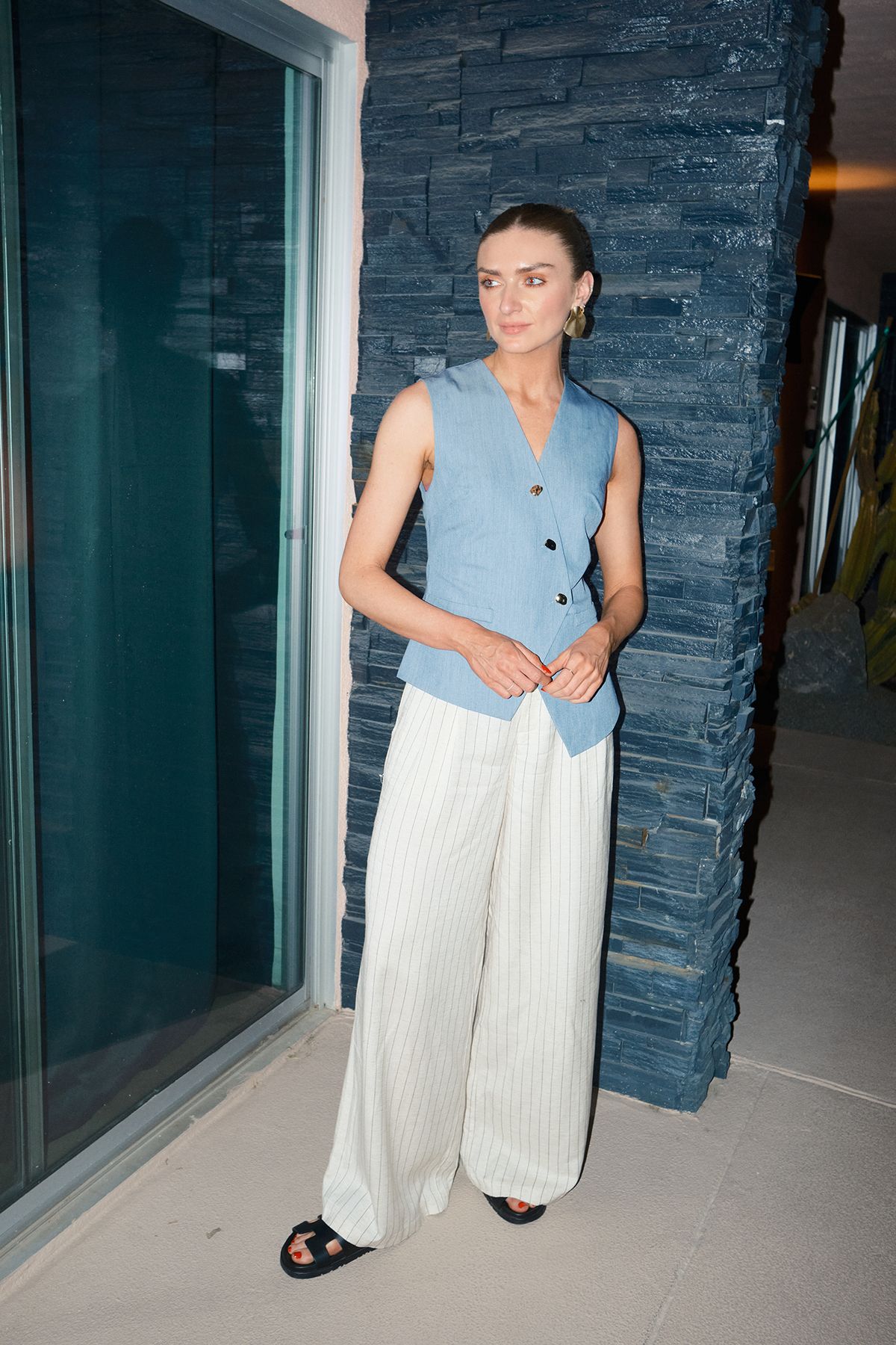 Warehouse Linen Look Pinstripe Tailored Trousers Natural image 1