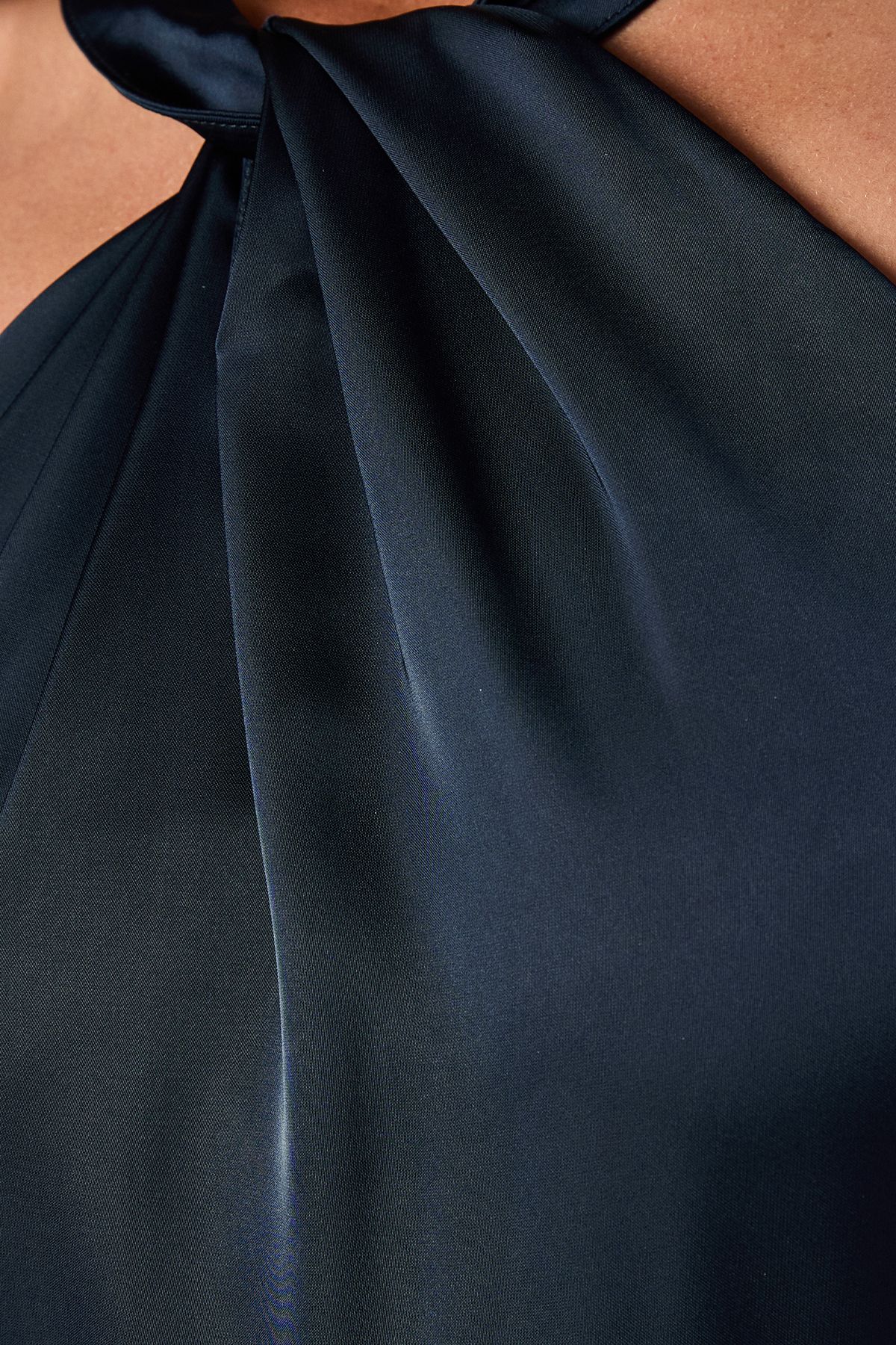 Coast Coast Honoured Twist Halterneck Satin Maxi Bridesmaid Dress Navy image 5