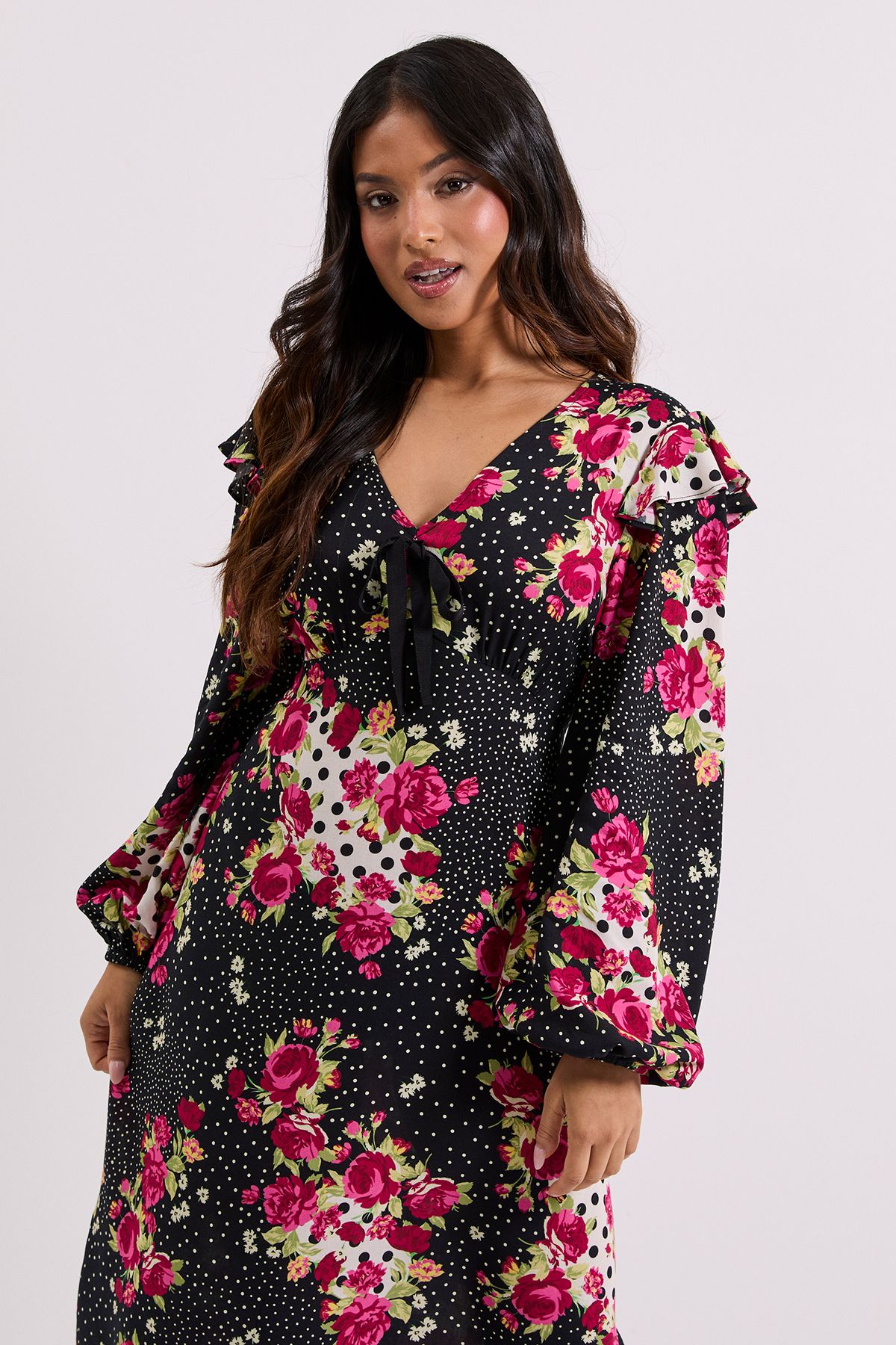 Dorothy Perkins Petite Patchwork Floral Contrast Bow Detail Frill Printed Midaxi Dress Floral image 2
