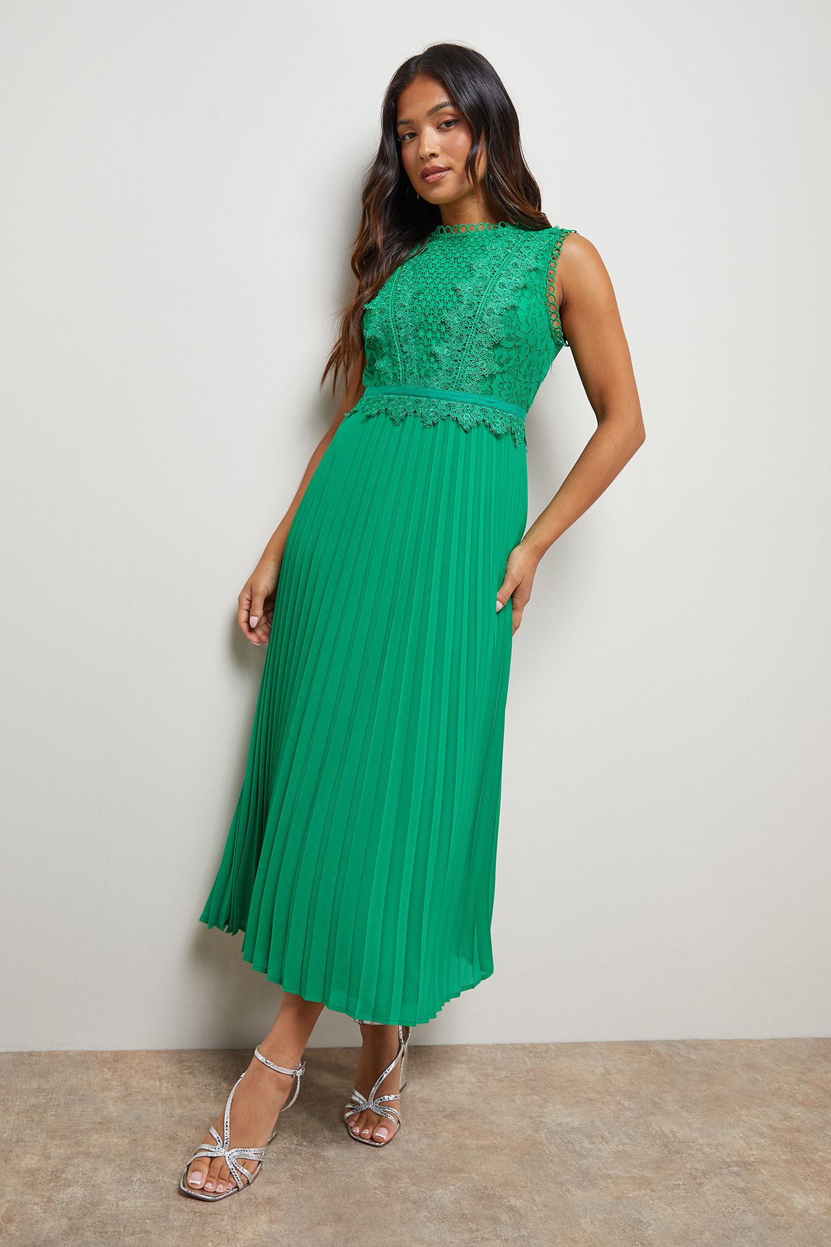 Oasis Petite Lace Pleated Sleeveless Midi Dress Green image 4