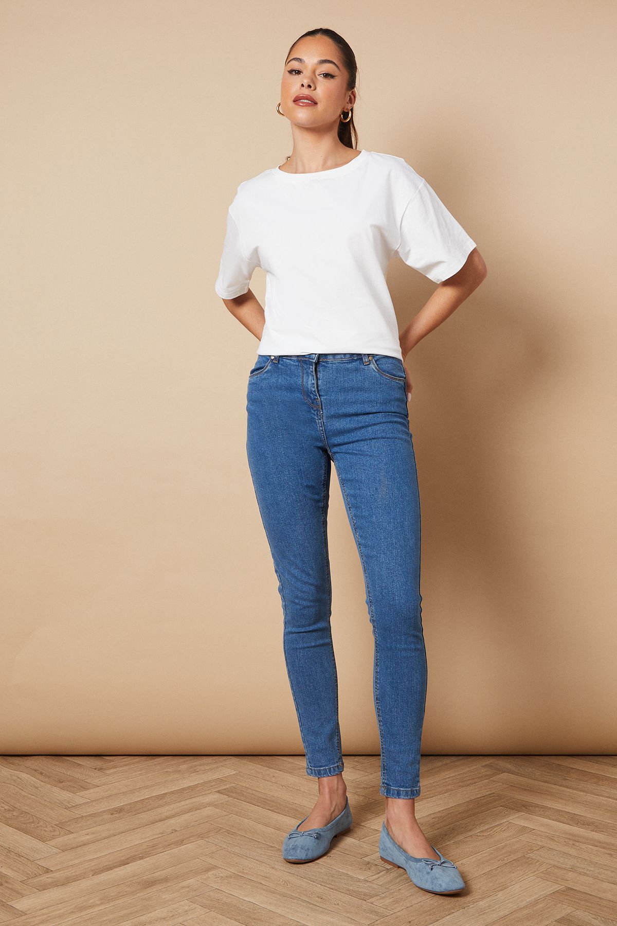 Oasis Jade Mid Rise Skinny Jeans Mid Wash image 4