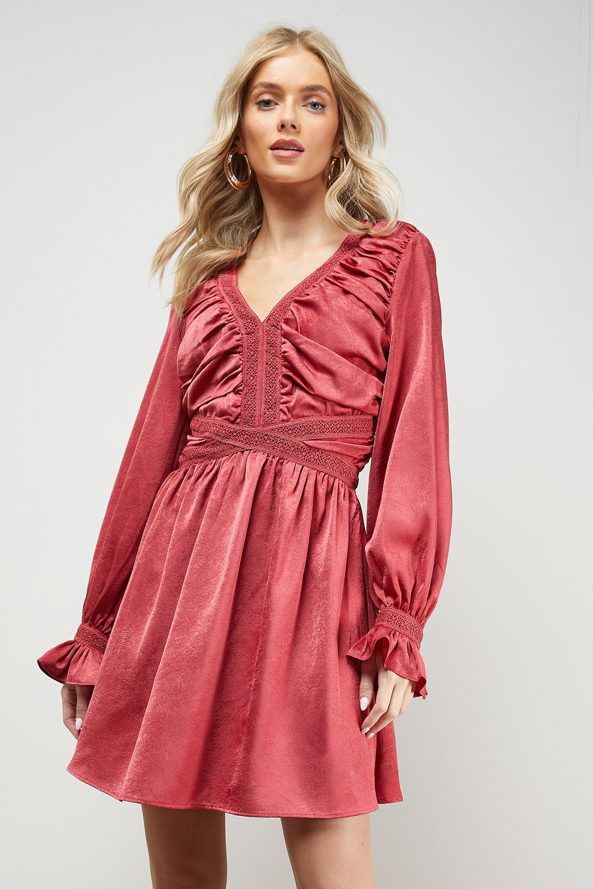 Oasis Lace Trim Gathered V Neck Mini Dress Rose image 4