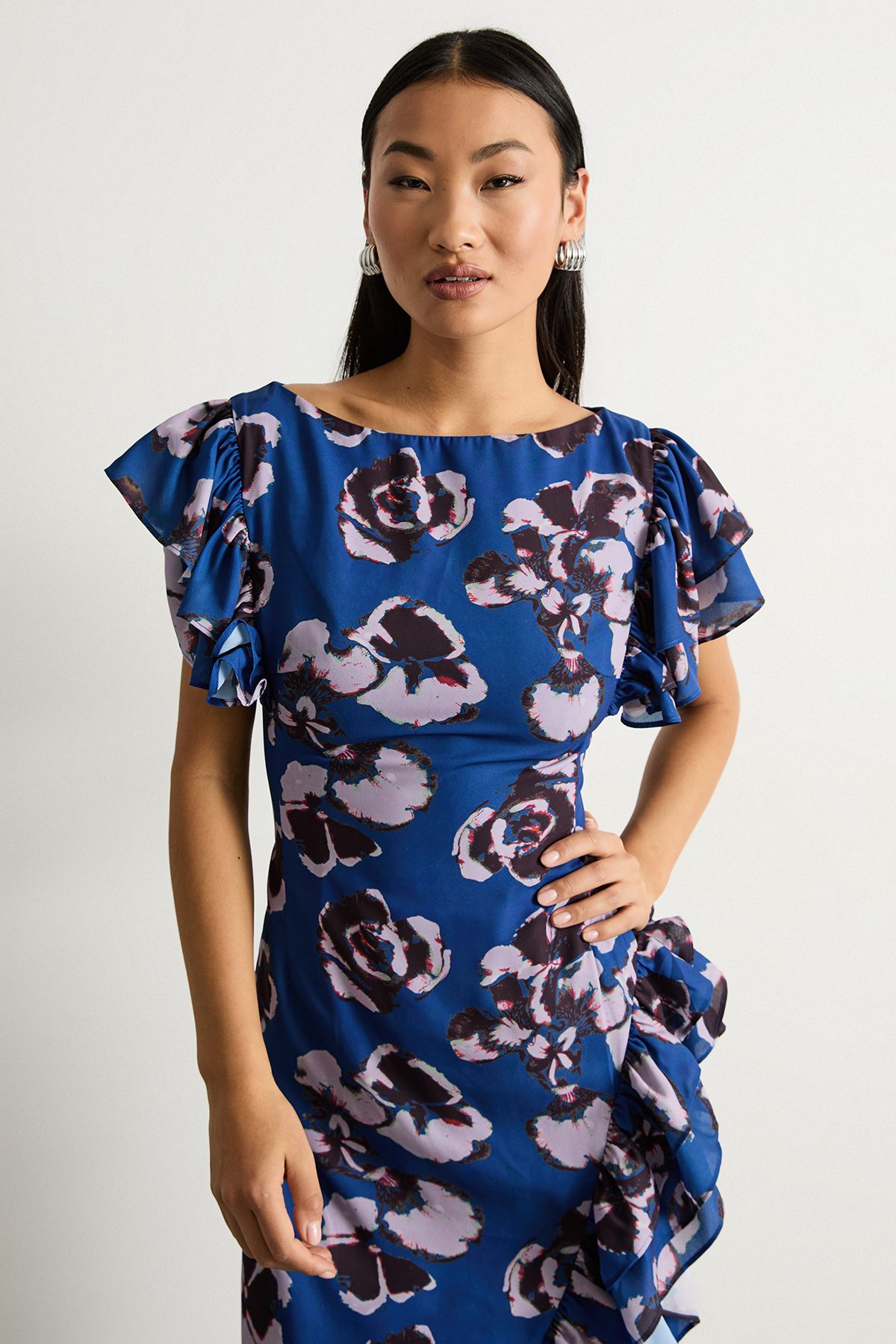 Warehouse Petite Printed Side Split Ruffle Detail Maxi Dress Blue image 2