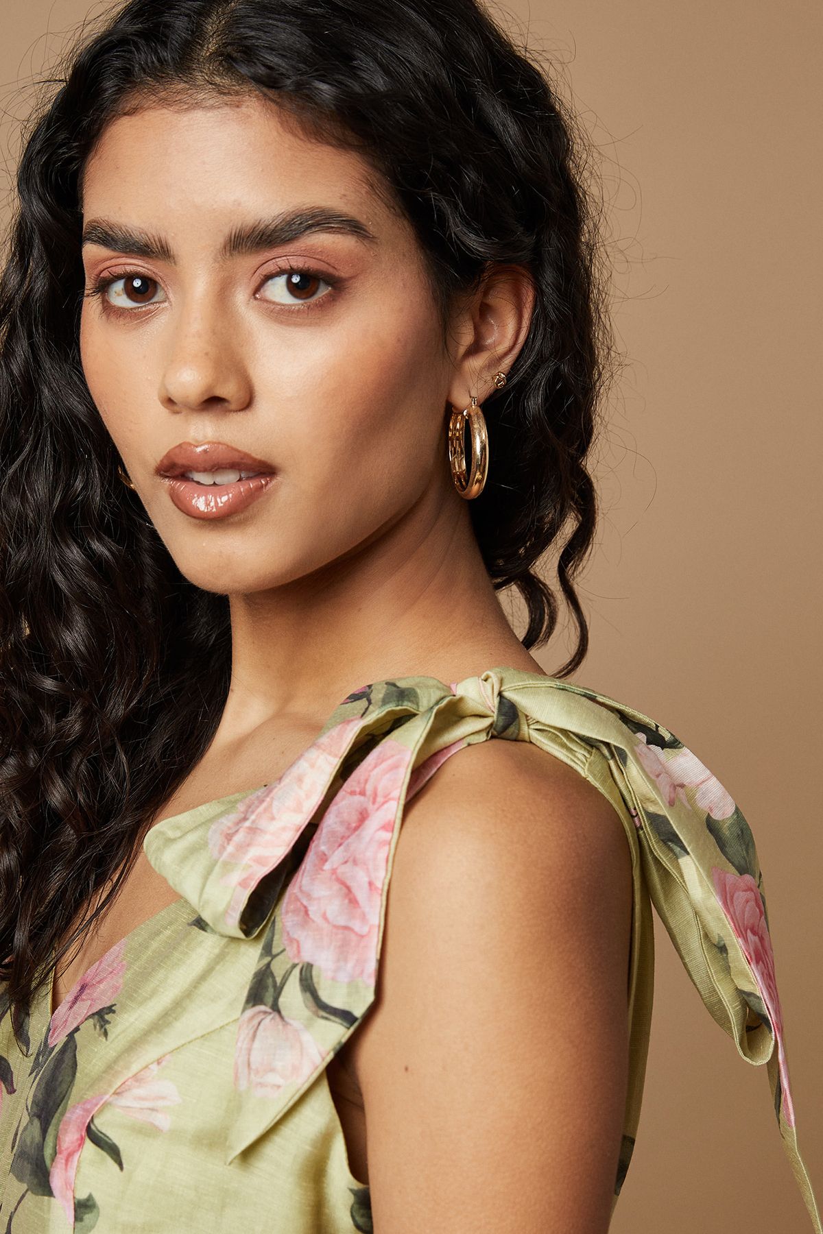 Oasis Petite Floral Printed Tiered Ruffle Tie Shoulder Midi Dress Sage image 4