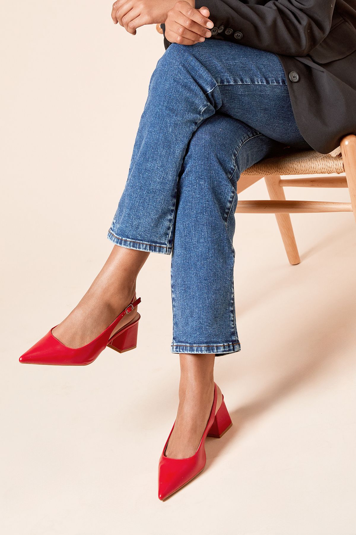 Dorothy Perkins Patricia Faux Leather Slingback Medium Block Heel Court Shoes Red image 2