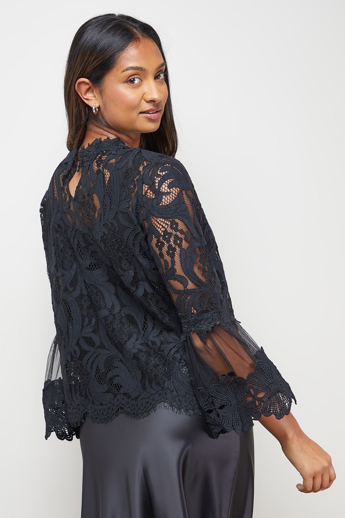 Oasis Lace Scalloped Trim Flared Sleeve Blouse Black image 3