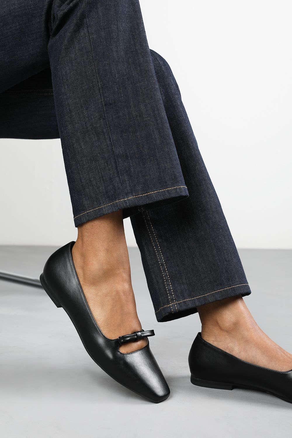 Where's That From 'Jessica' Wide Fit Square Toe Ballet Flats With Knot Bow image 5