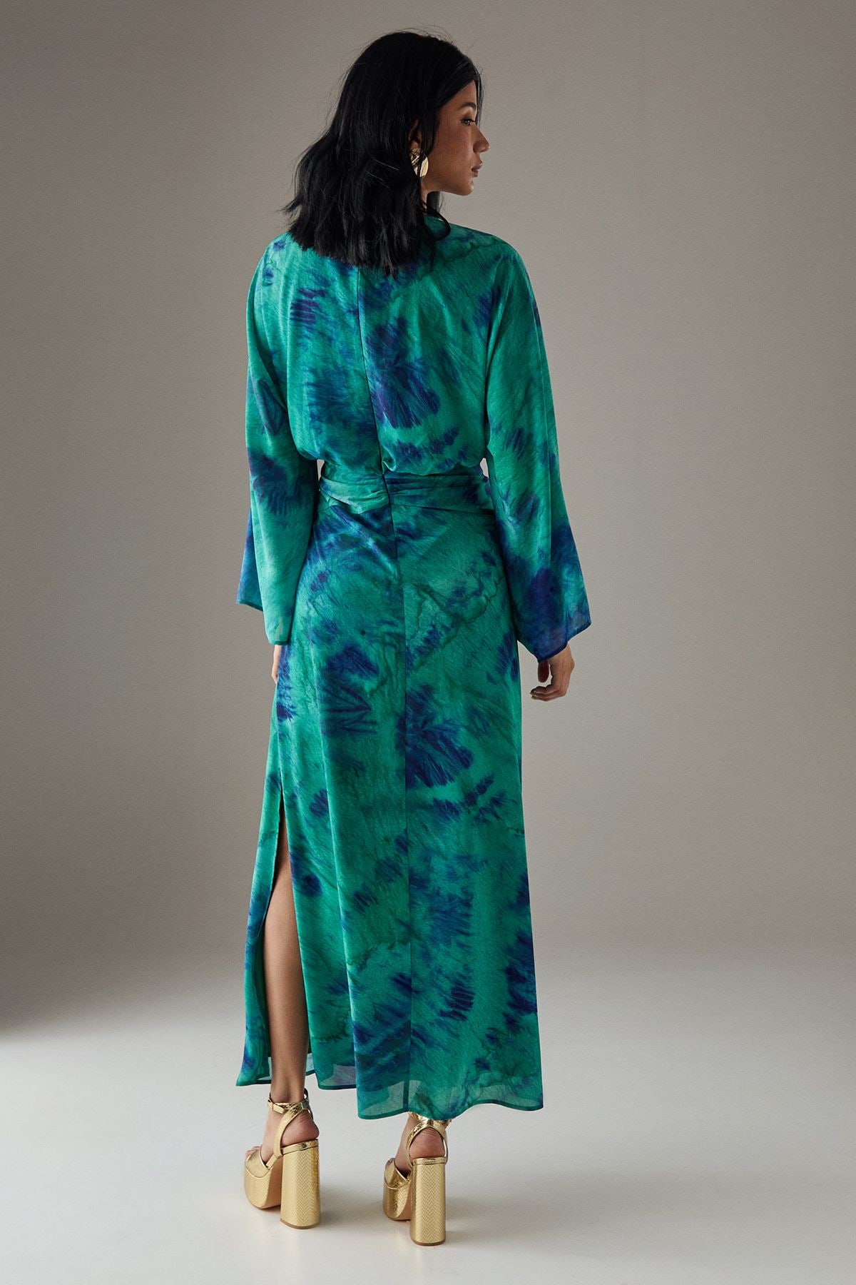 Warehouse Chiffon Wrap Knot Front Maxi Dress Green image 3