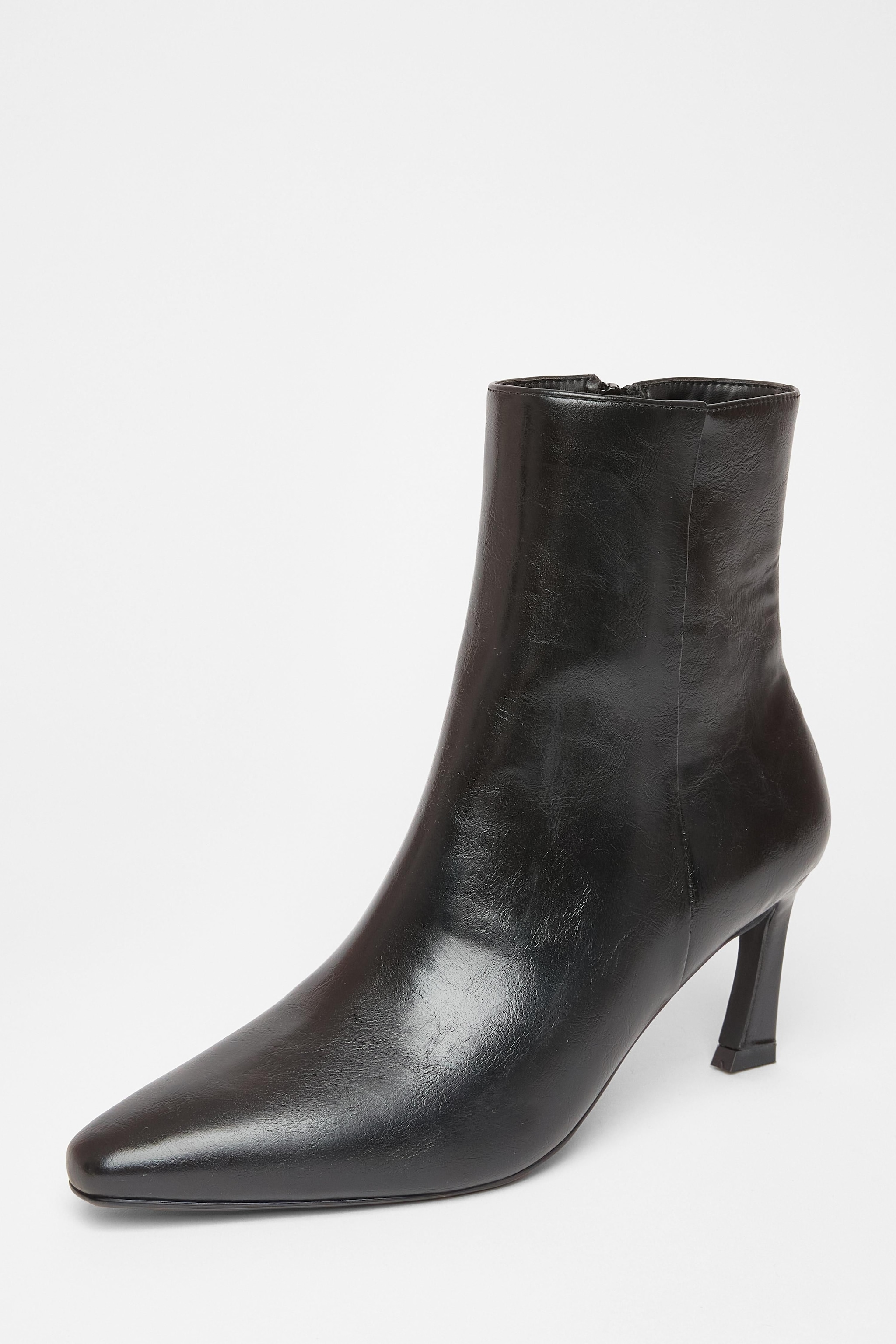 Quiz Black Flared Heel Ankle Boots image 1