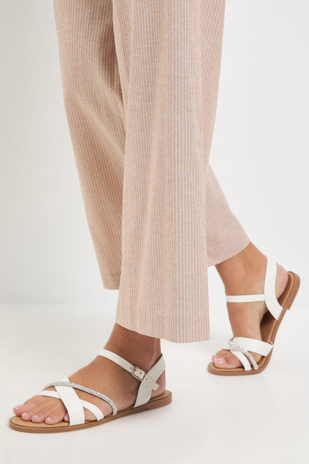 Dorothy Perkins Maria Faux Leather Crossed Strap Embellished Padded Flat Sandals White