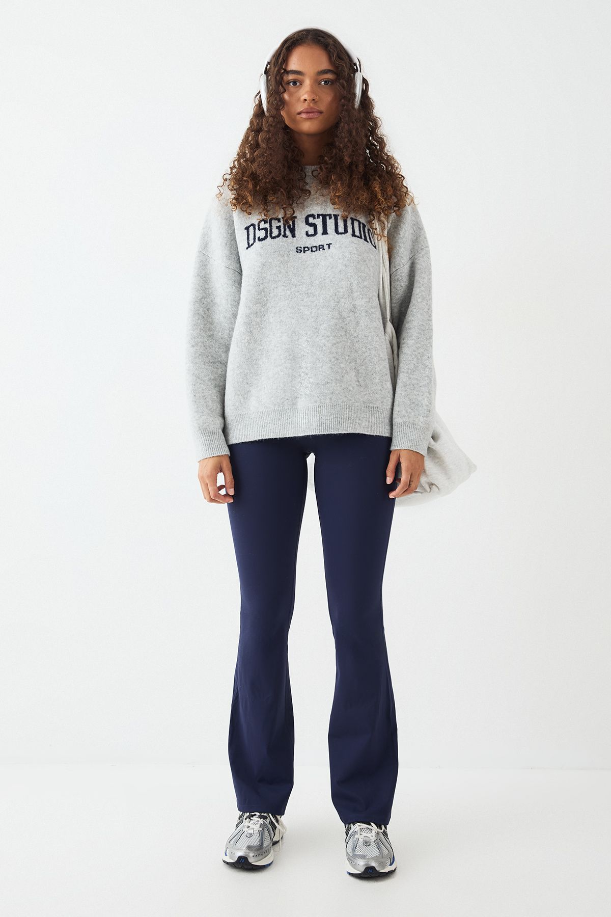 DSGN Studio DSGN Studio Knitted Oversized Crew Neck Jumper Ash Grey image 5