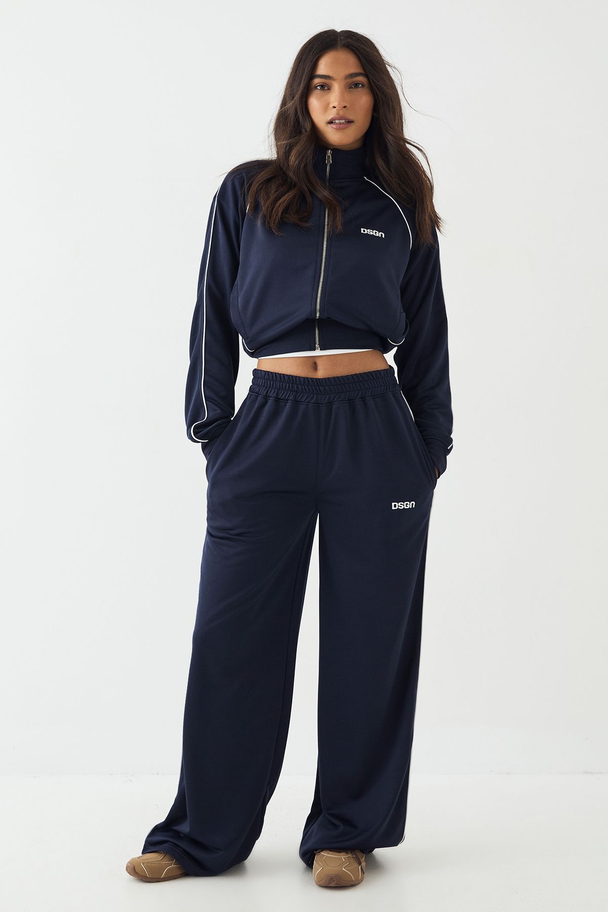 DSGN Studio DSGN Studio Tricot Piping Detail Straight Leg Jogger Navy image 3