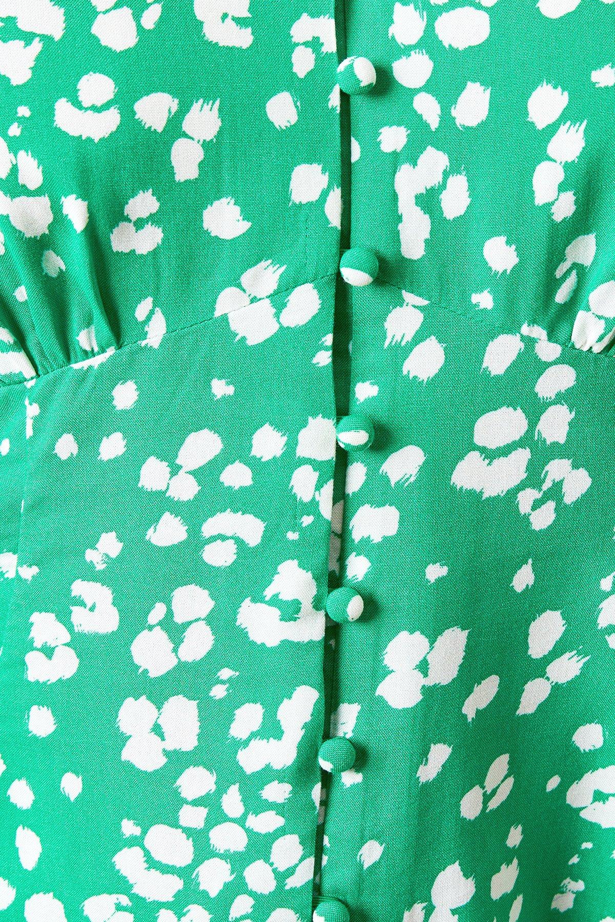 Dorothy Perkins Green Floral Button Up Frill Detail Top Green image 5