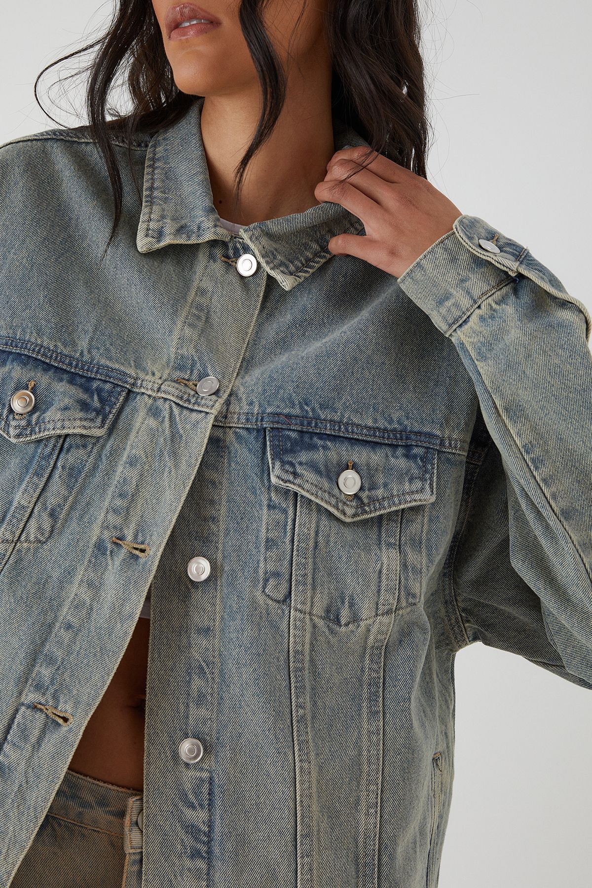 MissPap Oversized Denim Jacket Vintage Wash image 5
