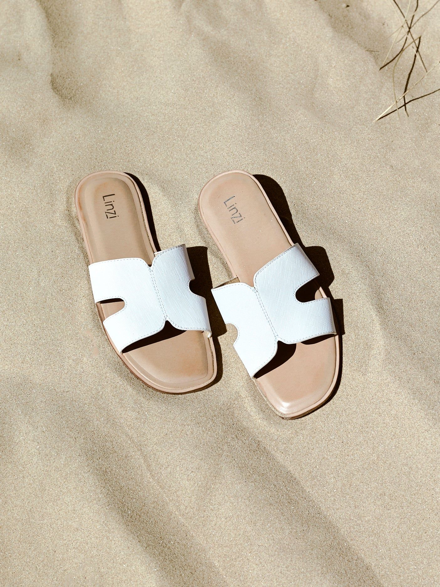 Linzi Petra White Faux Leather Link Design Flat Sandal image 6