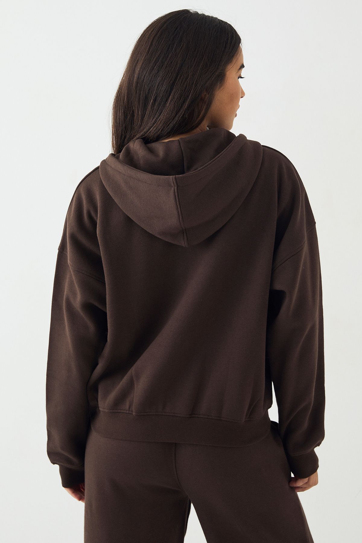DSGN Studio DSGN Studio Self Fabric Applique Zip Through Hoodie Dark Chocolate image 2
