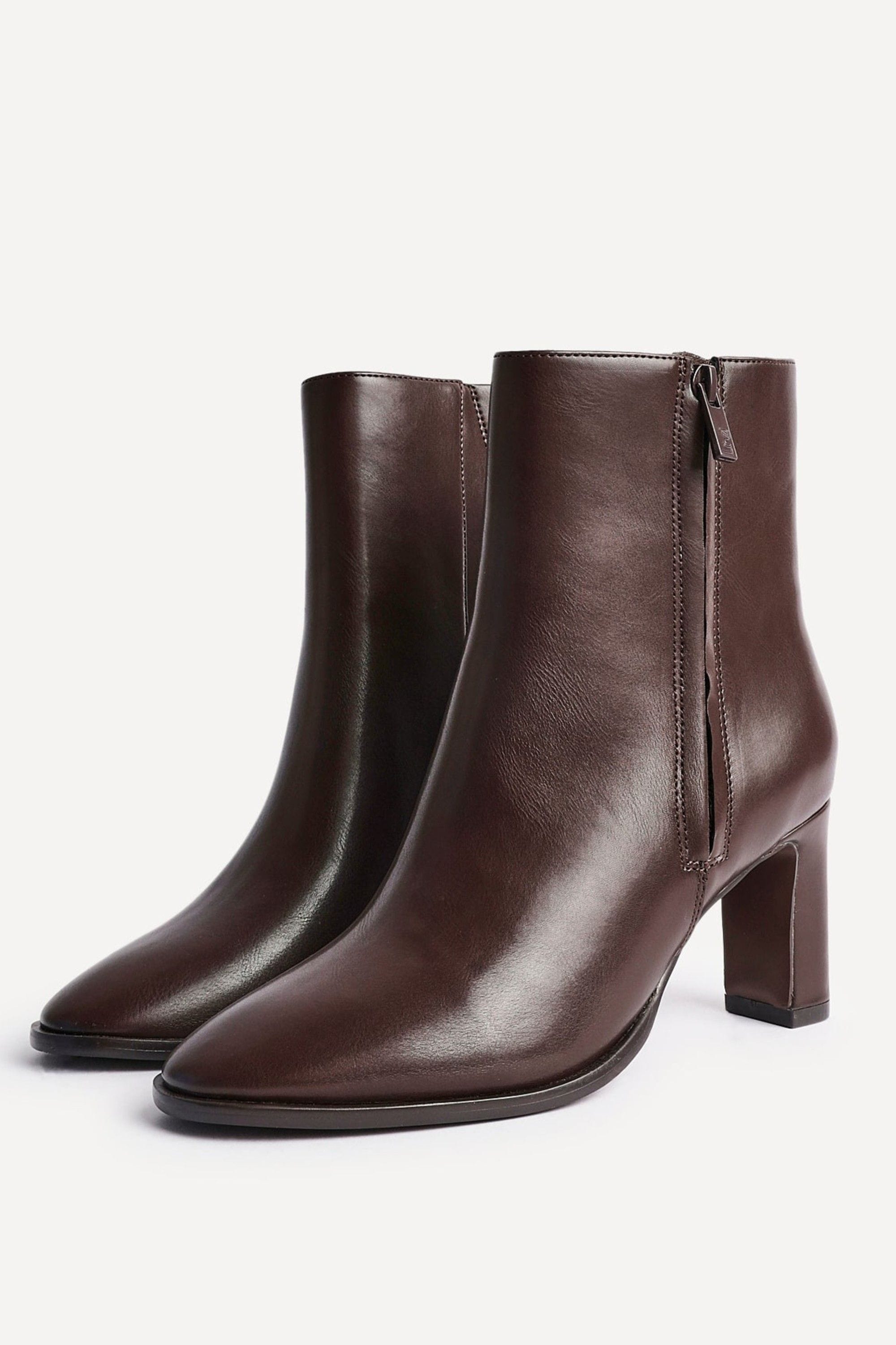 Linzi Jonas Brown Faux Leather Block Heel Ankle Boot image 4