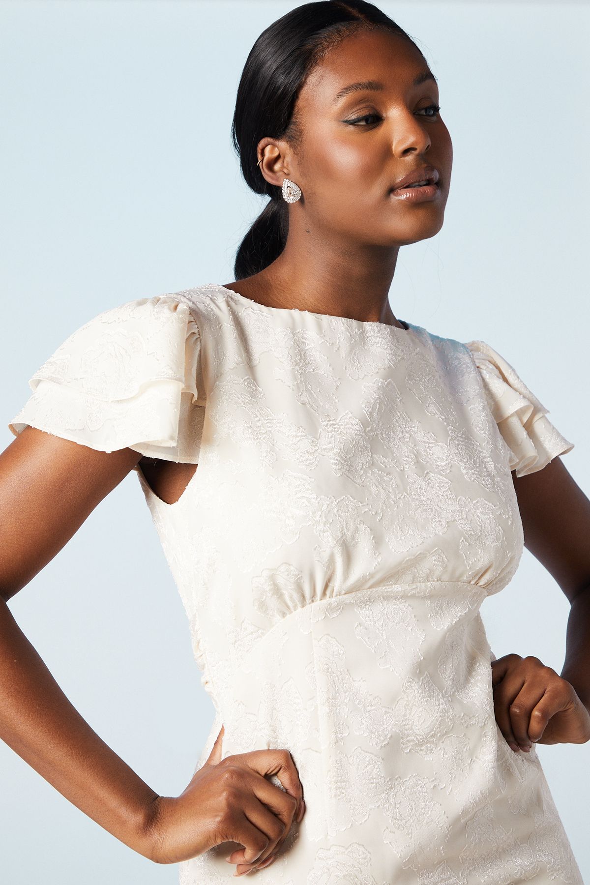 Oasis Satin Jacquard Flutter Sleeve Wedding Maxi Dress Ecru image 4