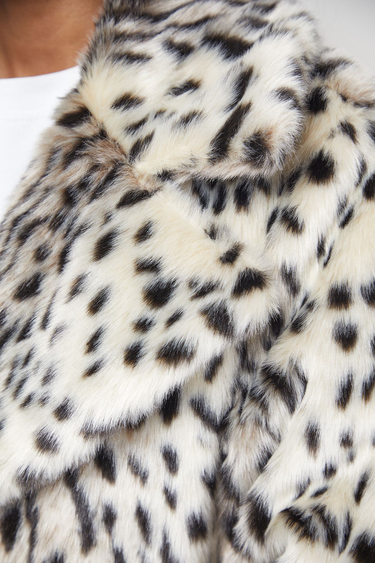 Warehouse Animal Maxi Collared Fur Coat Animal image 5