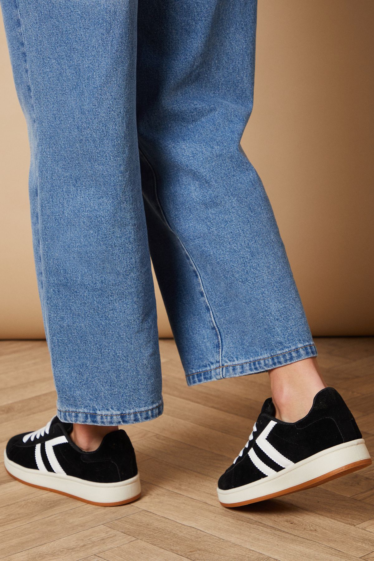 Oasis Leocadia Faux Suede Lace Up Trainers Natural Black image 3