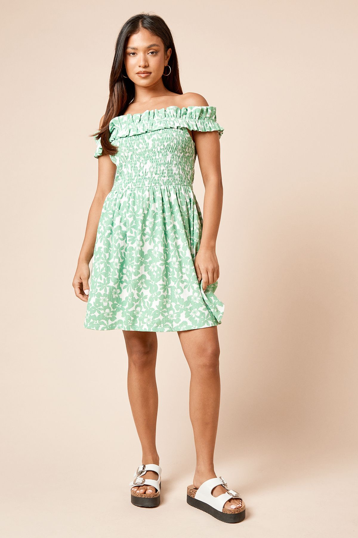 Dorothy Perkins Petite Green Floral Shirred Bodice Bardot Jersey Mini Dress Floral image 2